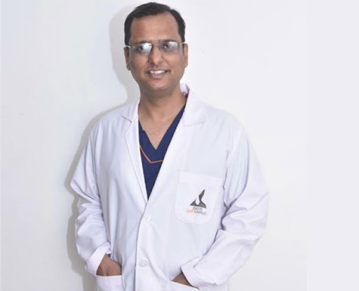 best-orthopedic-surgeon-in-jaipur-dr-abhishek-gupta-big-0
