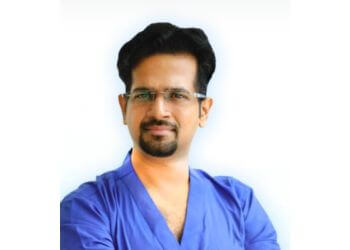 best-joint-expert-in-raipur-dr-ankur-singhal-big-1