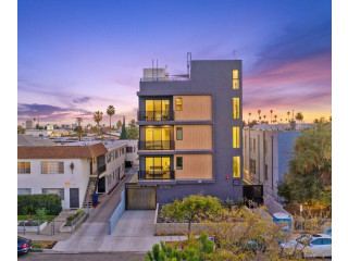 Smart homes for rent in Hollywood